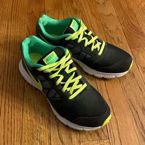 Nike Downshifter 6 Sneakers